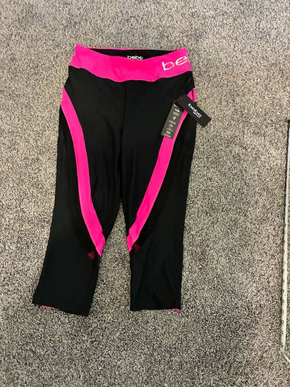 Bebe Sport Mesh Panel Capri Leggings Black Hot Pink Size L NWT
